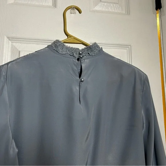 Victorian Style Sz 12Prairie Blouse Gray Lace Yoke High Neck Long Sleeve - Picture 15 of 15